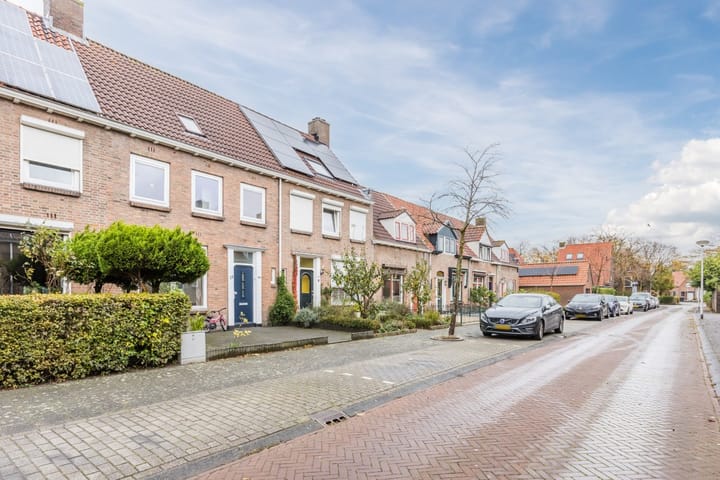 Photo 28 of Nicolaas Beetsstraat 19