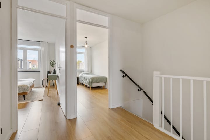 Foto 28 van Helmondstraat 40