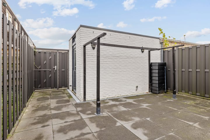 Foto 31 van Helmondstraat 40