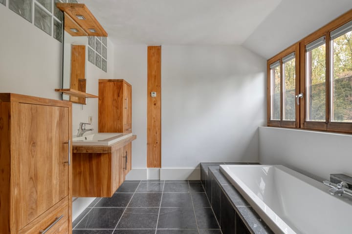 Foto 49 van Valkstraat 12