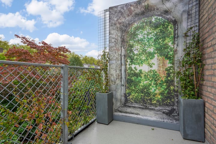 Photo 20 of Hertog Janstraat 2