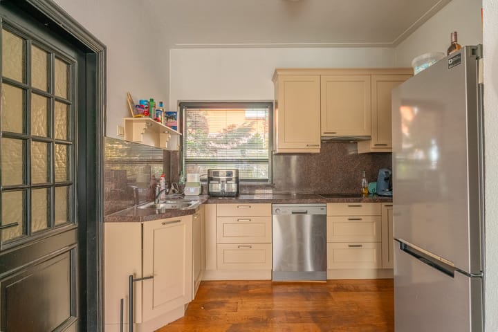 Foto 5 van Rijnsburgerweg 72