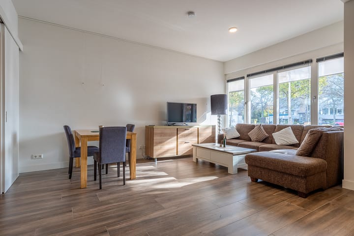 Foto 9 van Bachplein 15