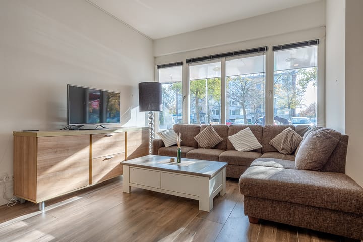 Foto 10 van Bachplein 15