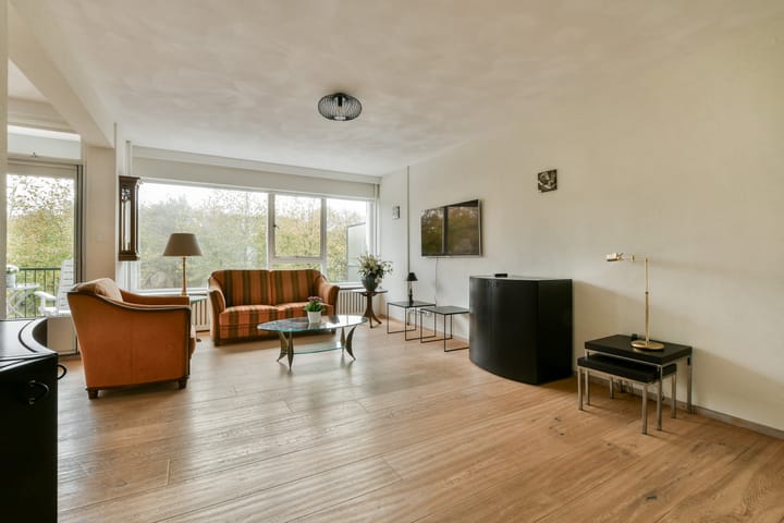 Photo 5 of Einsteinlaan 23