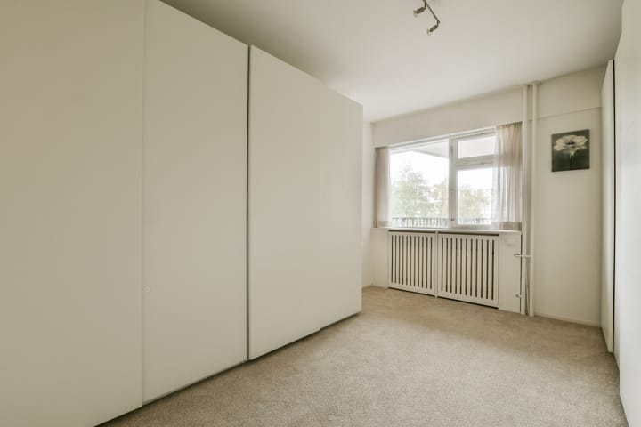 Photo 14 of Einsteinlaan 23