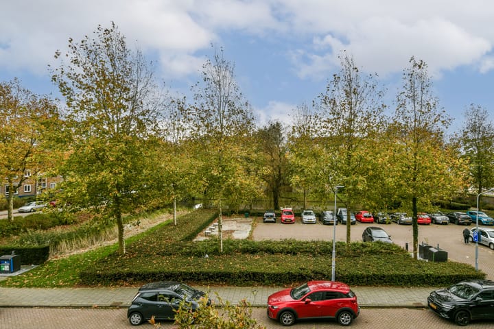 Photo 23 of Einsteinlaan 23