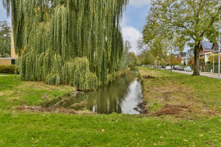 Photo 28 of Einsteinlaan 23