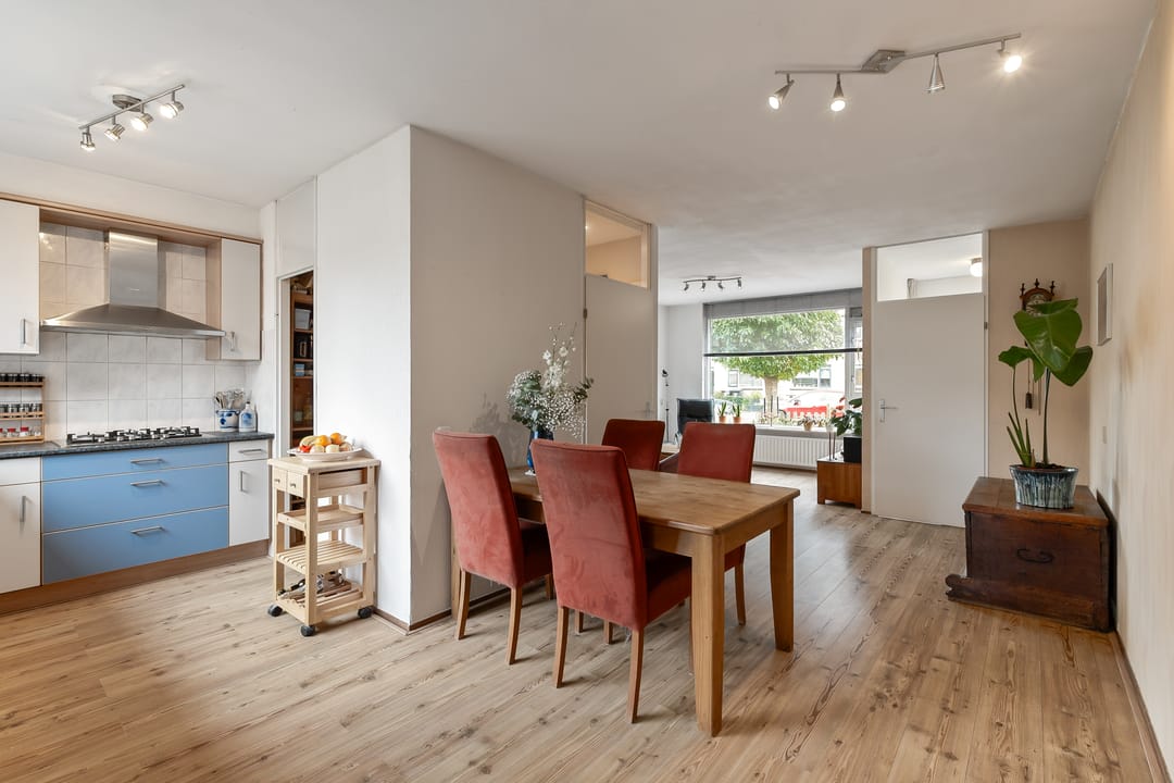 Foto 11 van Bosvaren 1