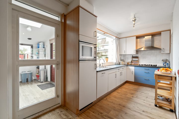 Foto 12 van Bosvaren 1