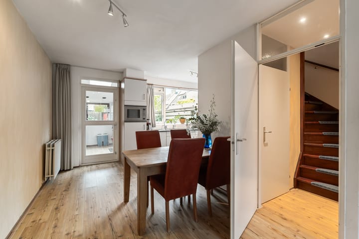 Foto 16 van Bosvaren 1