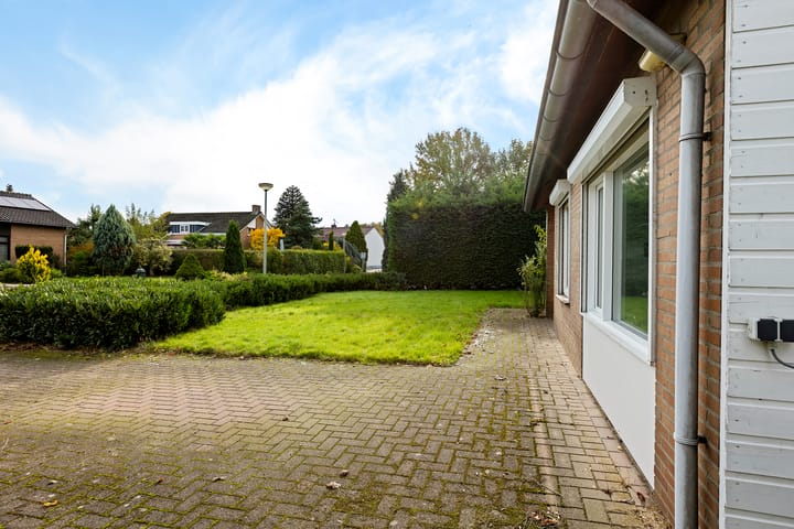 Foto 54 van Akeleistraat 1