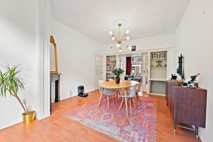 Foto 14 van Hendrik Zwaardecroonstraat 141