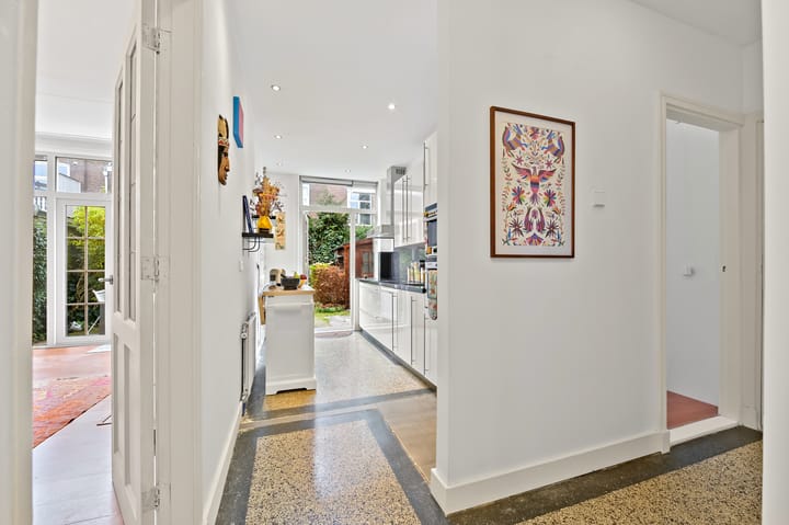 Foto 16 van Hendrik Zwaardecroonstraat 141