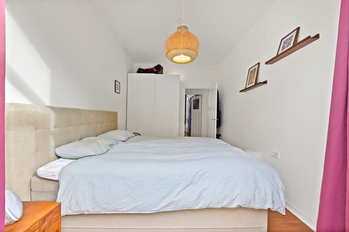 Foto 23 van Hendrik Zwaardecroonstraat 141