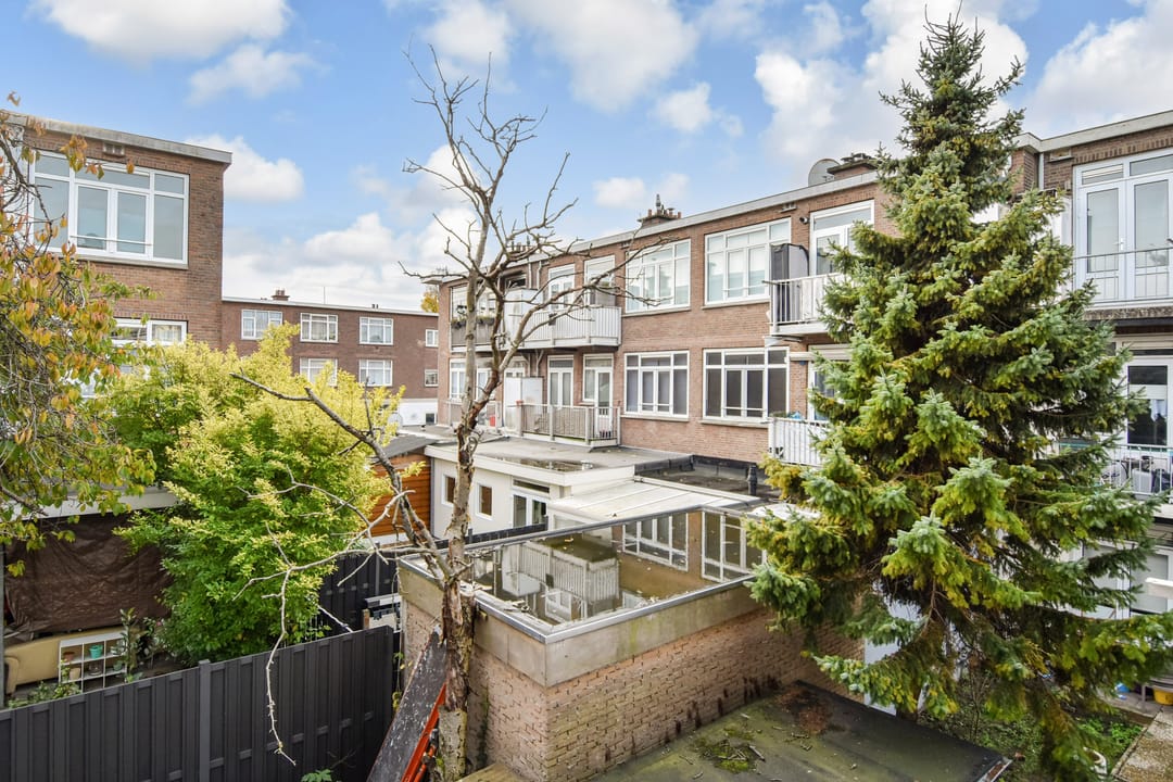 Photo 16 of Lyonnetstraat 132