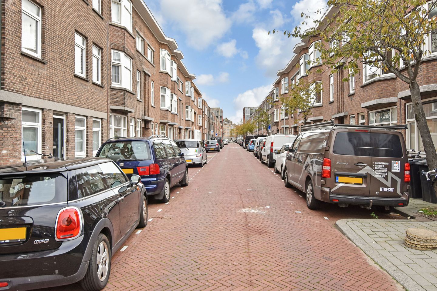 Photo 29 of Lyonnetstraat 132