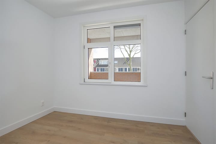 Foto 15 van Algengroen 6-B