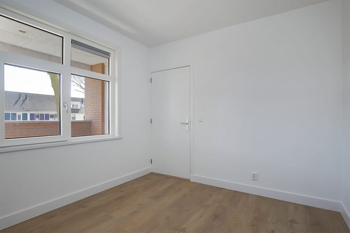 Foto 16 van Algengroen 6-B