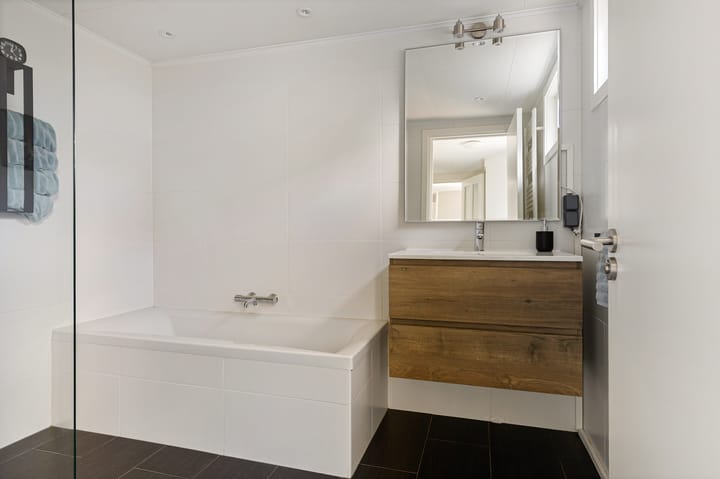 Photo 28 of Farmsumerweg 92