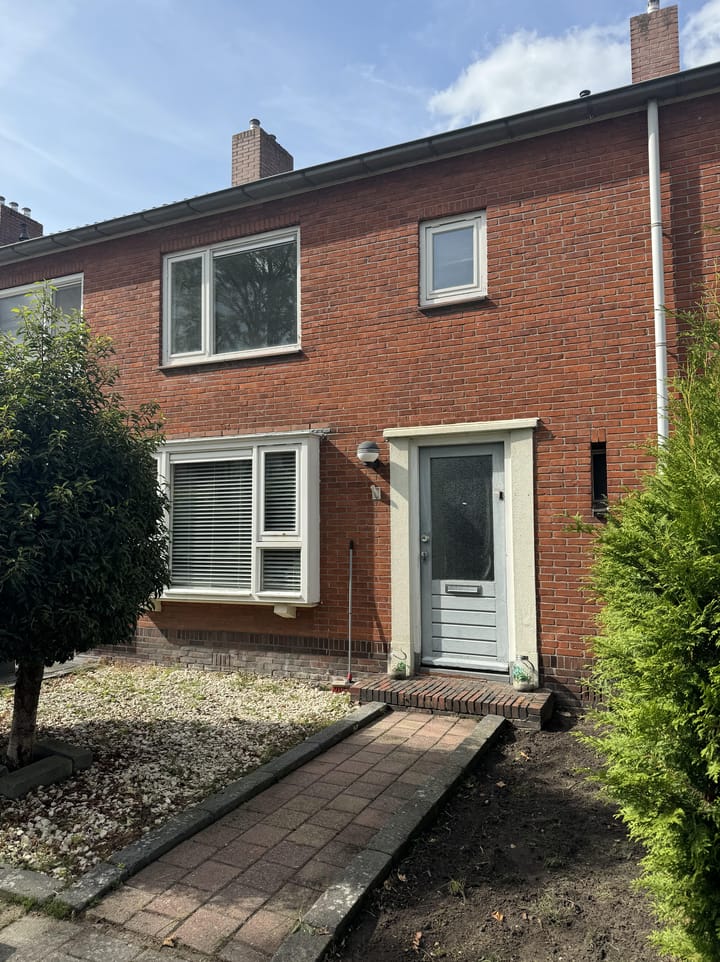 Foto 2 van Esdoornlaan 3