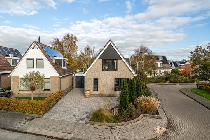 Photo 3 of Túnikkers 28