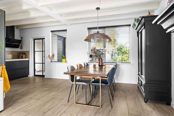 Photo 9 of Túnikkers 28