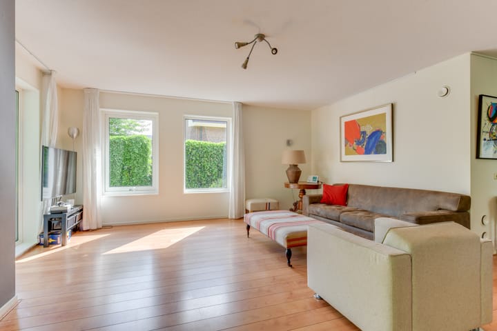 Foto 13 van Laanweg 25