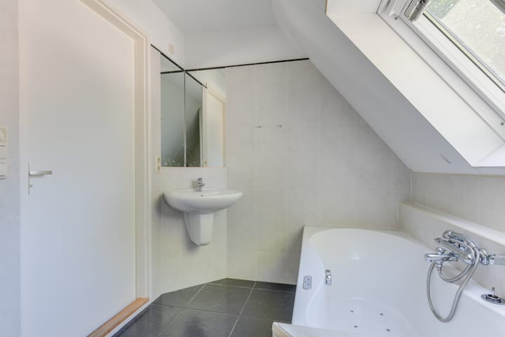 Foto 42 van Laanweg 25