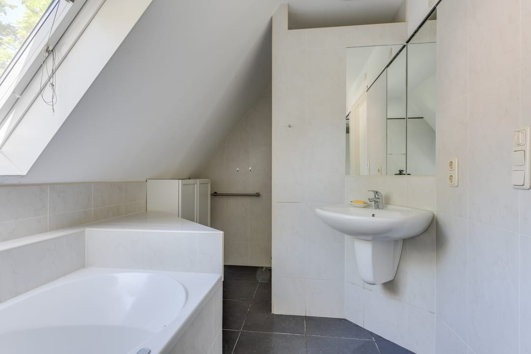 Foto 43 van Laanweg 25