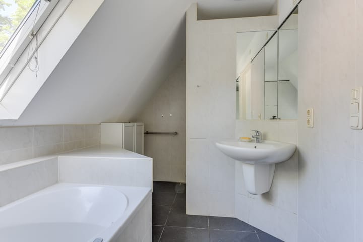 Foto 43 van Laanweg 25