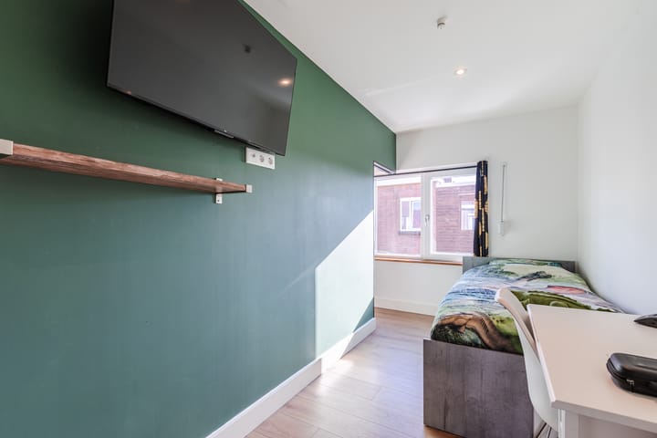 Photo 24 of Eikstraat 47