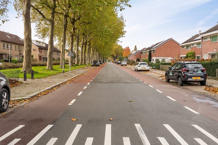 Photo 6 of Drostlaan 78