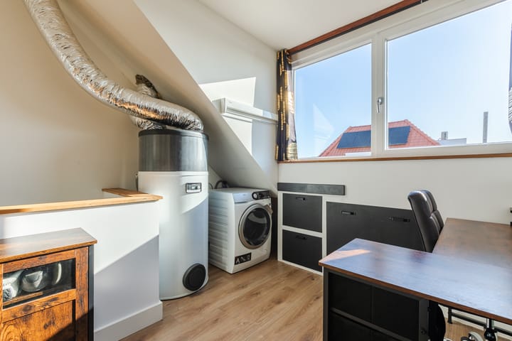 Photo 39 of Eikstraat 47