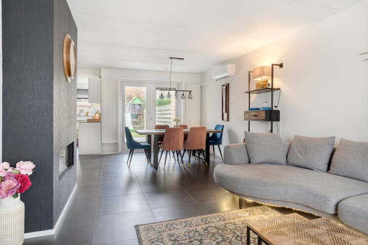 Foto 3 van Parelmoerboog 10