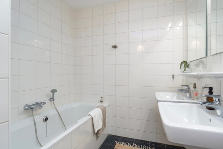 Foto 12 van Lloydstraat 38-B