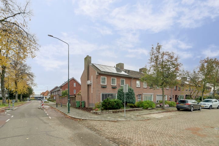 Foto 6 van Jasmijnstraat 1