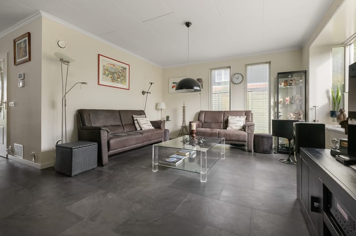 Photo 4 of Westerweg 85