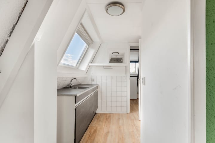 Foto 9 van Spoorstraat 55-D