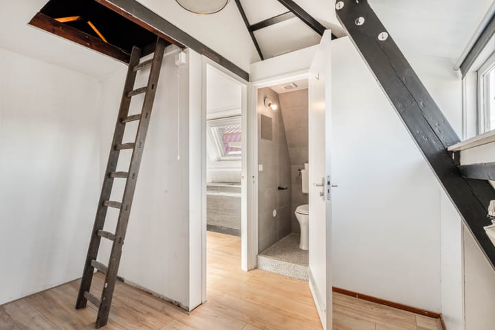 Foto 13 van Spoorstraat 55-D