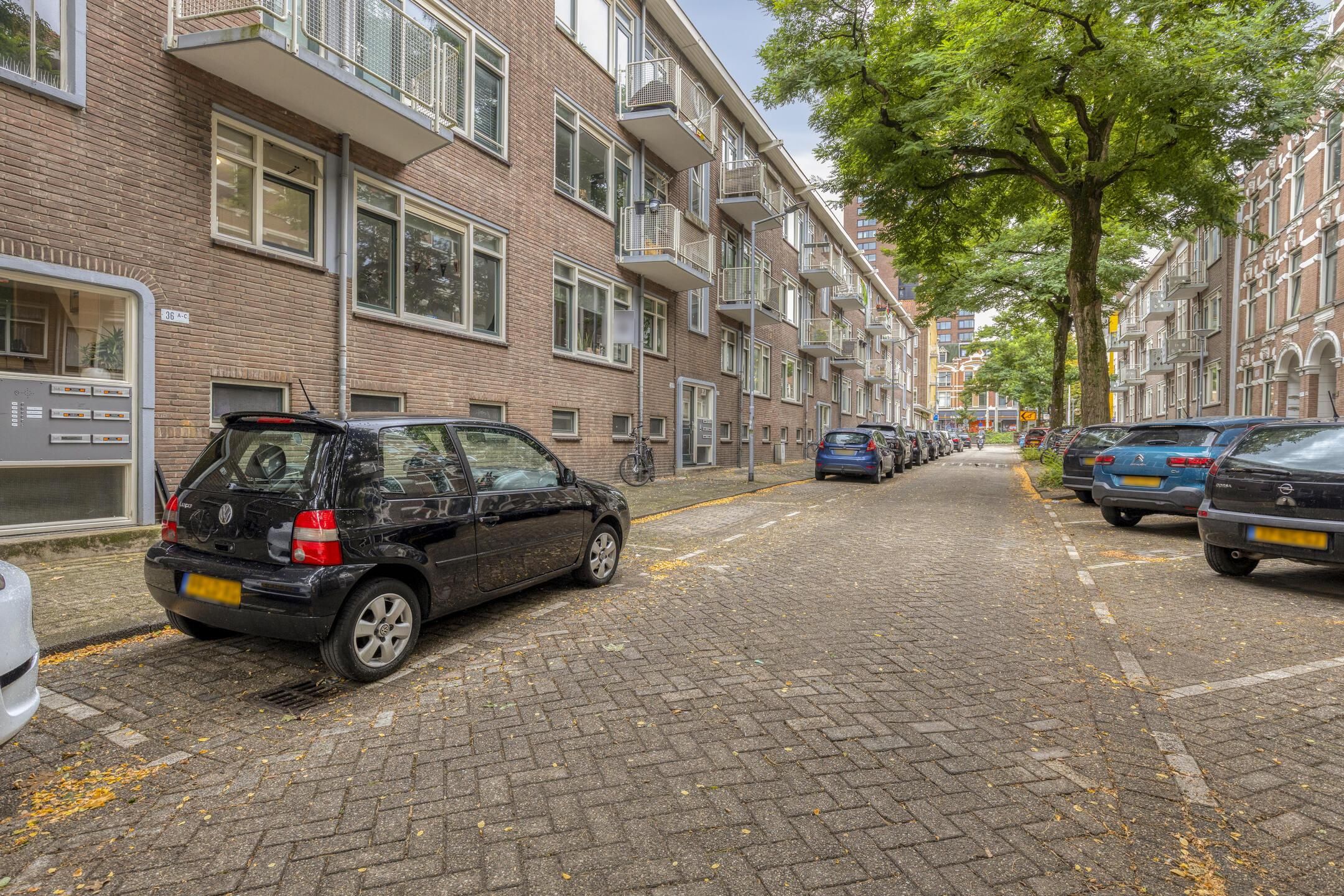 Photo 15 of Dr. Zamenhofstraat 34-B