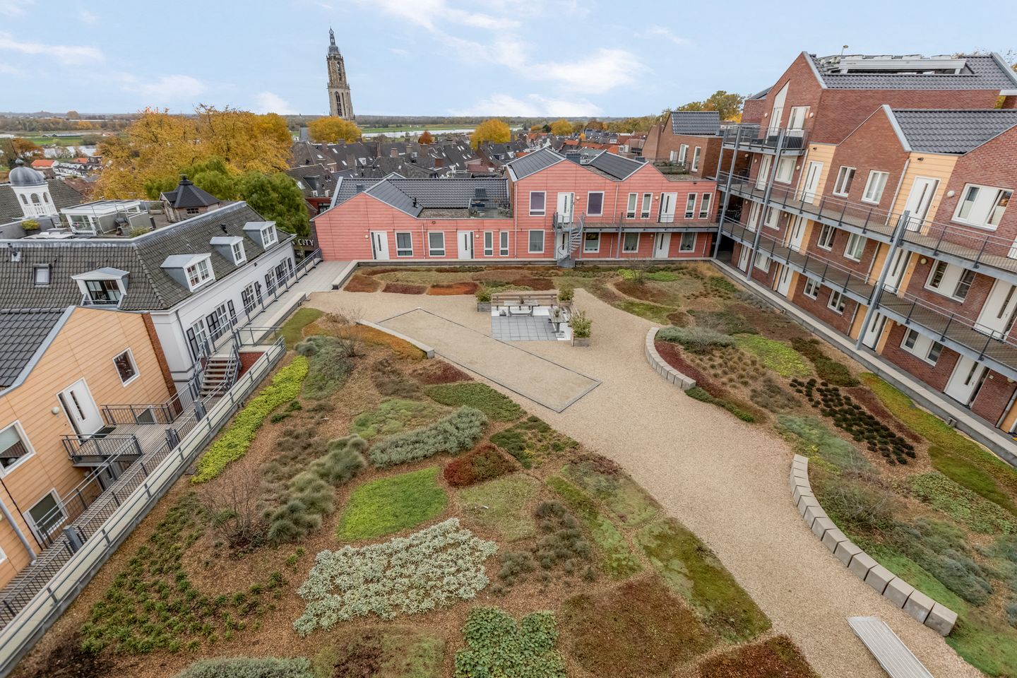 Foto 4 van Nieuwe Veenendaalseweg 1-A