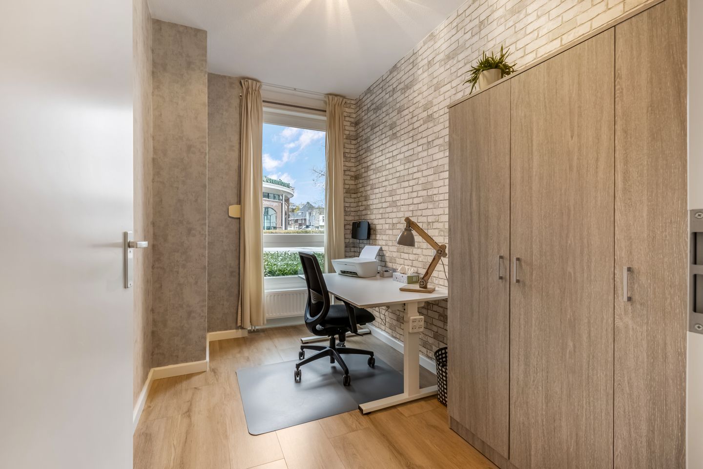 Foto 14 van Nieuwe Veenendaalseweg 1-A