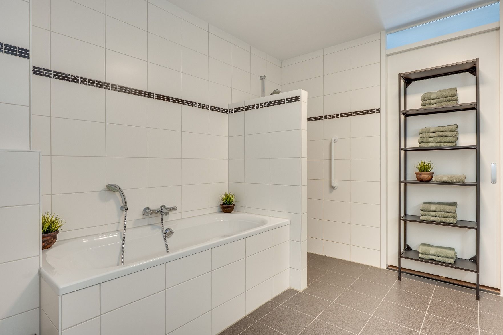 Foto 33 van Molenstraat 47