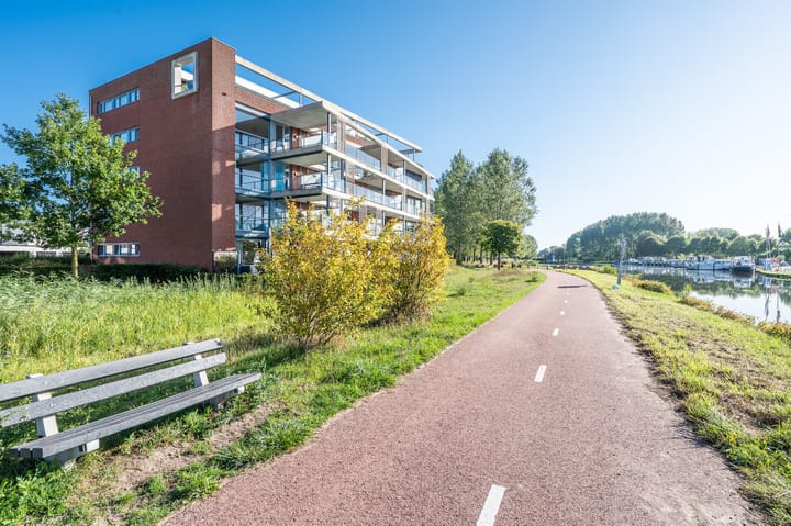 Foto 62 van Molenstraat 47