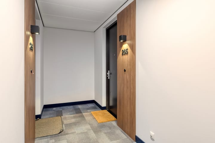 Photo 8 of Mangoweg 265