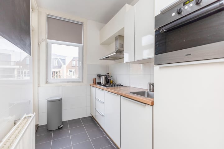 Photo 12 of Gouwstraat 29-B