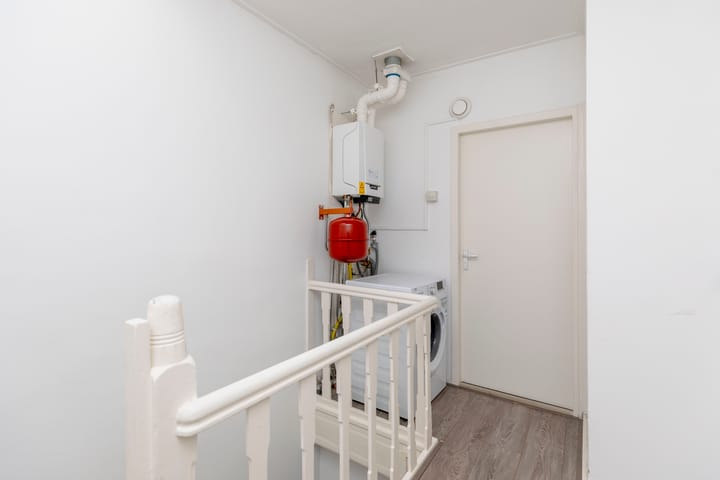 Photo 18 of Gouwstraat 29-B