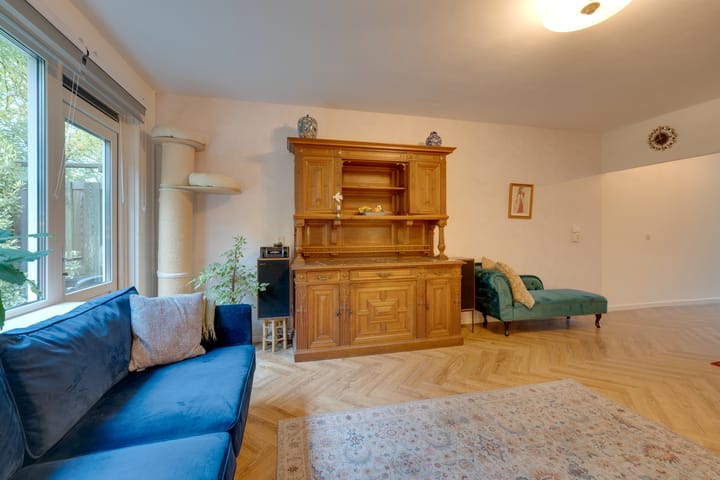 Photo 13 of Opijnenhof 70