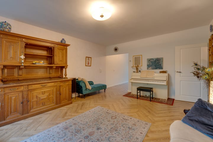 Photo 14 of Opijnenhof 70